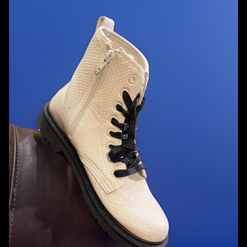 Pierre Dumas Cream and Black Combat Boots